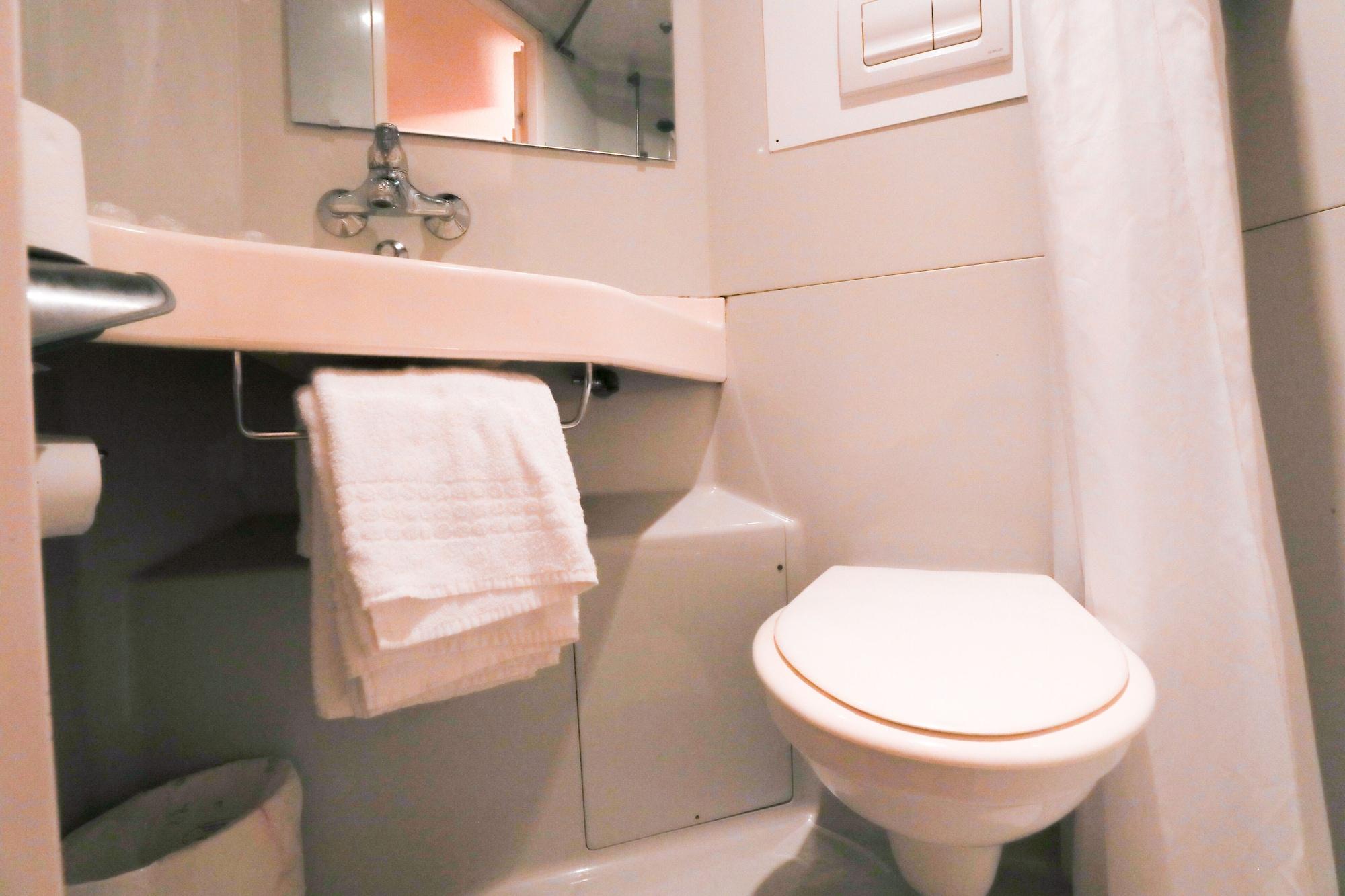 Premiere Classe St Quentin Сен-Кантен Экстерьер фото
